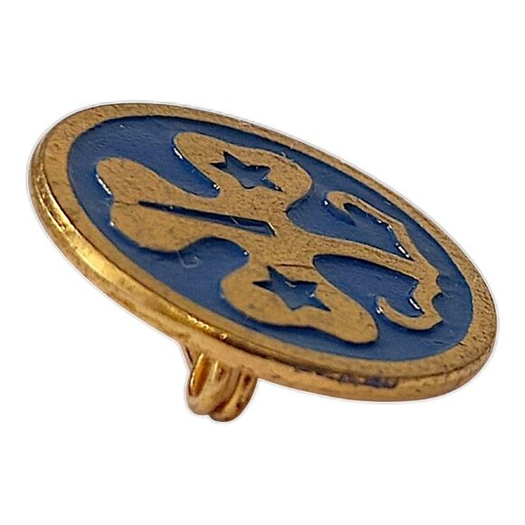 Vintage Girl Scouts Trefoil Pin World Association Blue Enameled Gold Tone R - Picture 6 of 13
